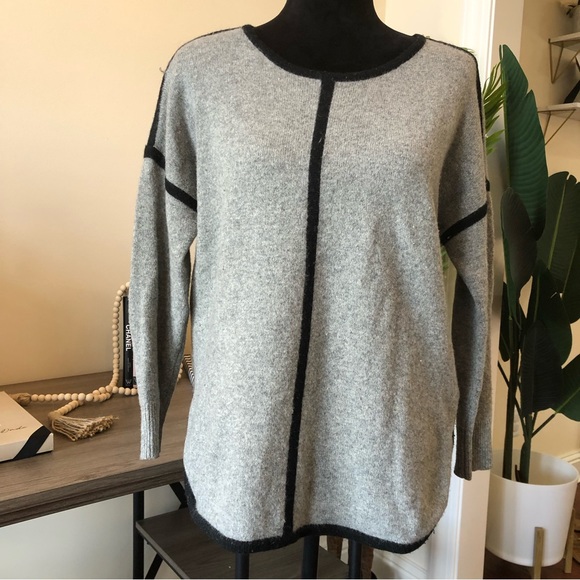 J. Crew 100% Wool Soft Grey Crew Neck Sweater with Black Trim XSmall - Picture 2 of 8